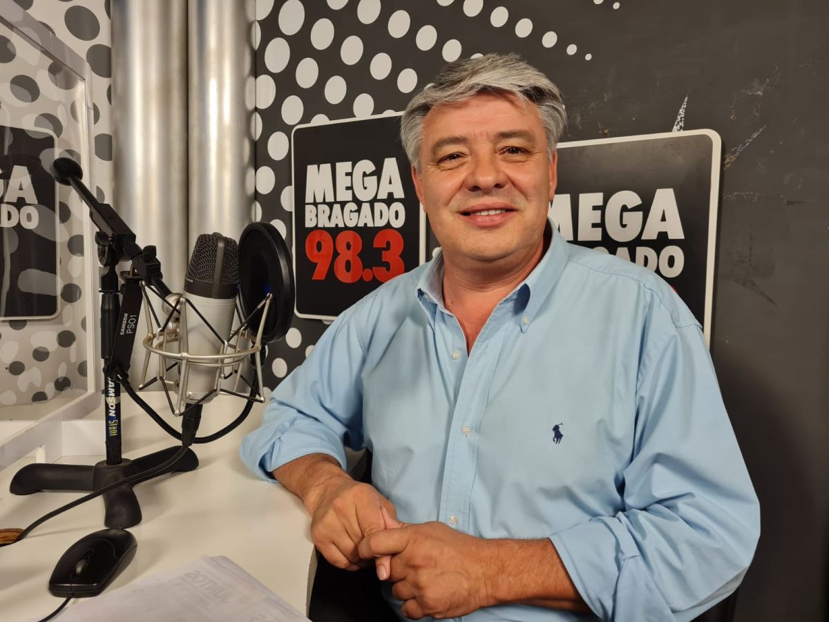 Alexis Camús: "nosotros no queremos ni la motosierra ni la locura que se está viviendo hoy"