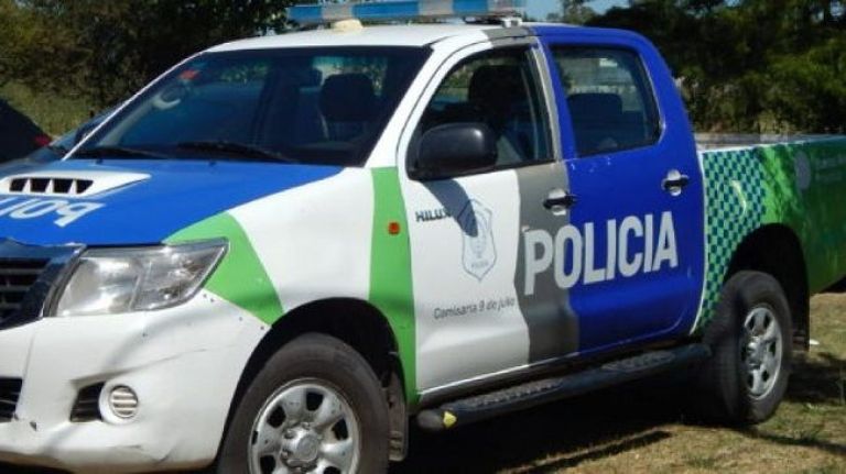 Rompieron la luneta de un vehículo