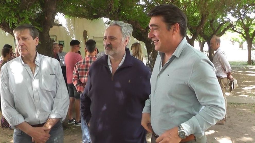 Iguacel y de la Torre en Bragado junto a Bullrich
