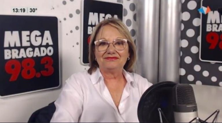 Presentan: "Esta mujer se escapó... ¿De dónde? ¿Por qué? ¿Para qué?"