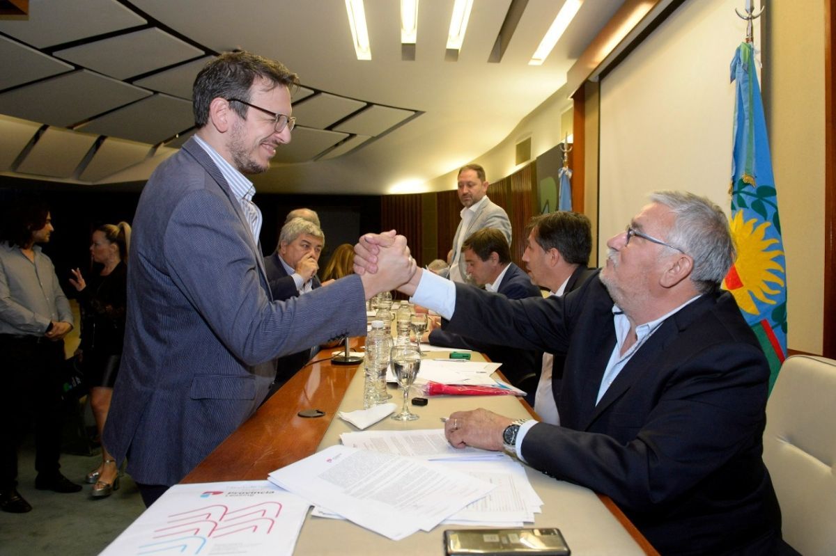 La Municipalidad y el Banco Provincia firmaron un importante Leasing
