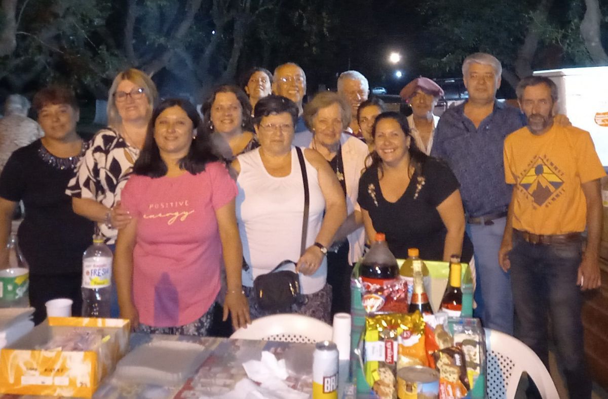 Se realizó en Irala el tradicional Pesebre y también llegaron los Reyes