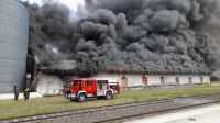 Impactante: Se incendió un galpón ferroviario en 9 de Julio
