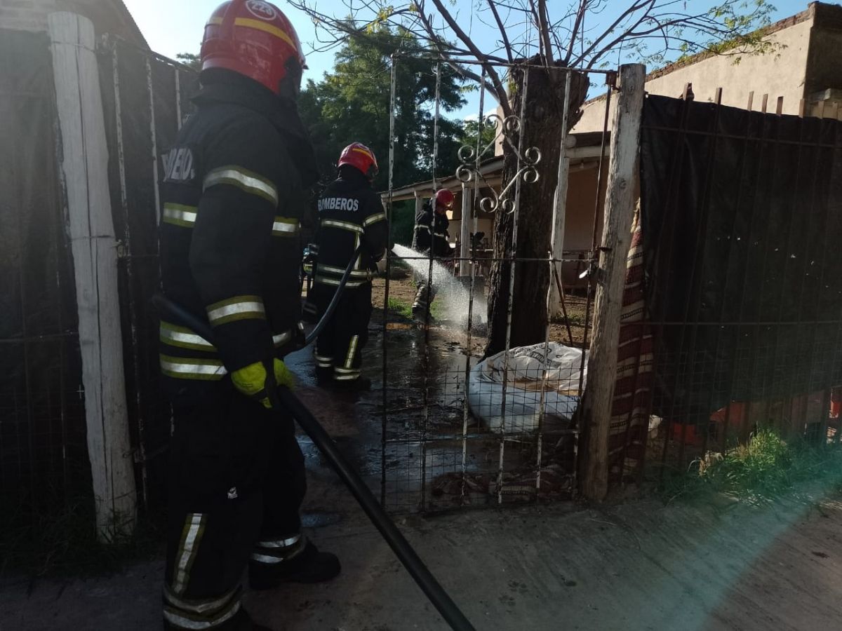 Se incendió una garrafa en un hogar 