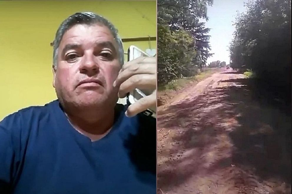 Un vecino contrató una máquina para que arregle la calle