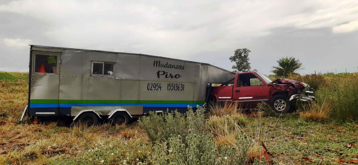 Violento choque en la Ruta 5, sin lesionados de consideración 
