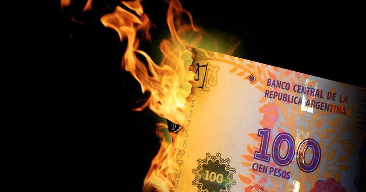 La UCR alerta que "la inflación interanual llegó a los temidos tres dígitos": 102,5% 