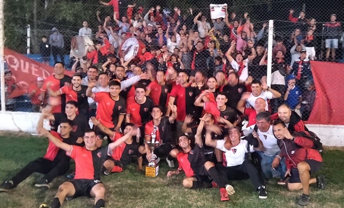Sportivo Bragado es el campeón de la Supercopa