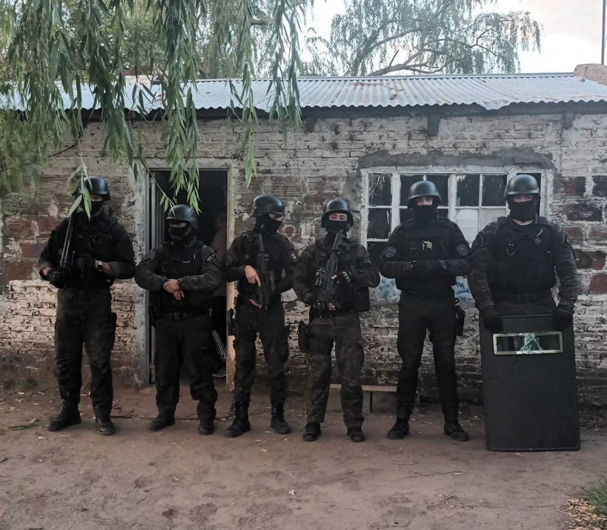Cuatro allanamientos y detenciones por el robo de motos en el depósito municipal