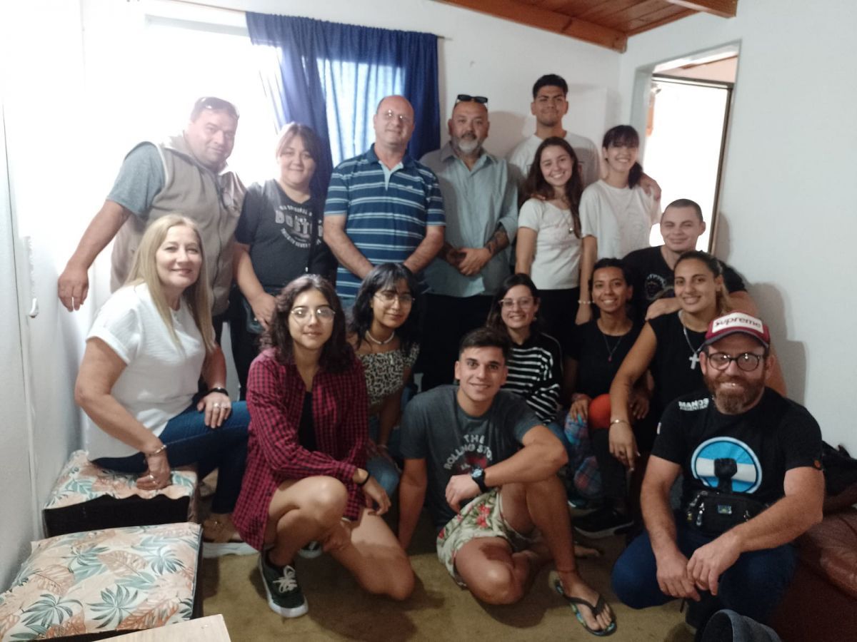 Disanti visitó la Casa del Estudiante de Chivilcoy, a un año de su creación
