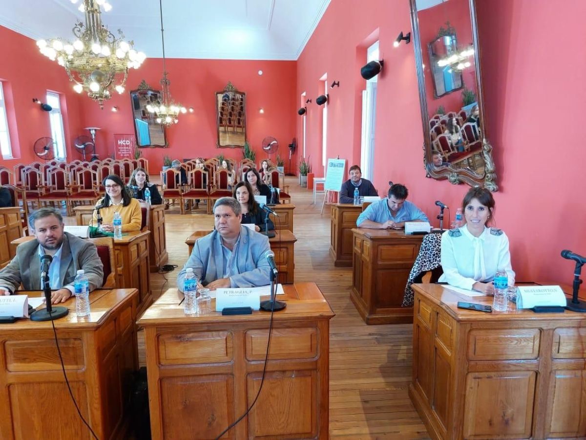 Concejales del FdT Junín proponen crear una Escuela Municipal de Manejo 