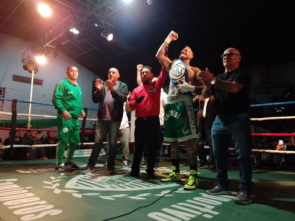 El "Patón" Basile salió campeón del mundo, peleando en Bragado
