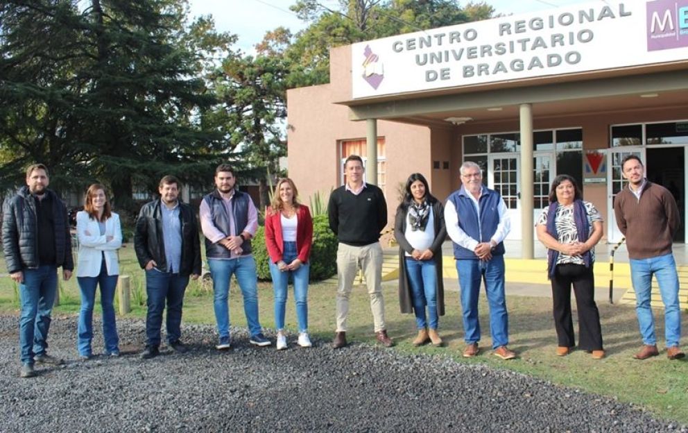 Realizaron mejoras en la entrada del Centro Regional Universitario de Bragado