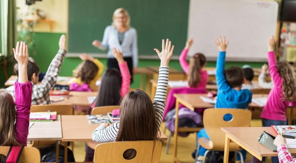 Llega la quinta hora a las escuelas primarias de Bragado 