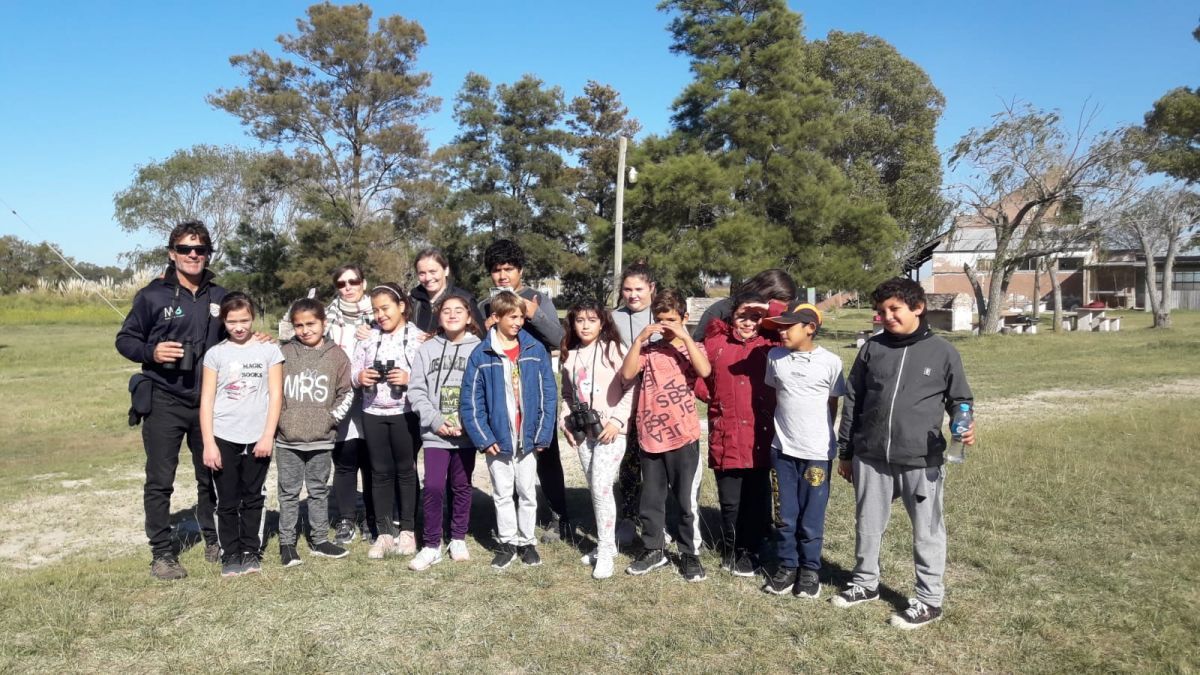 Actividad de avistaje de aves para los niños de Comodoro Py