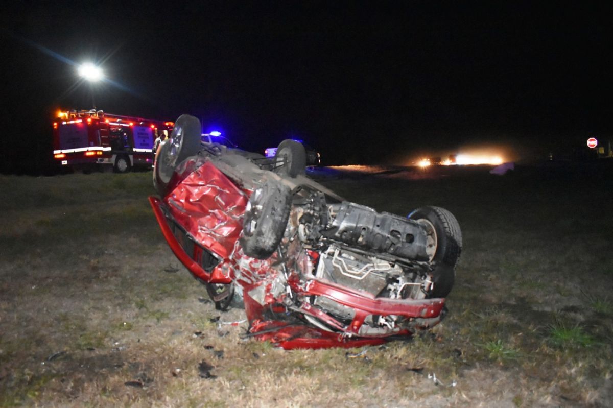 Dos bragadenses con heridas graves por un violento choque en la Ruta 5