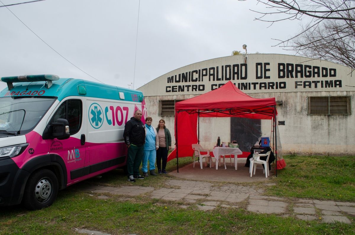 Exitosa jornada de  vacunación puerta a puerta en el Barrio Fátima 